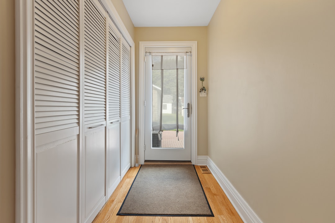 Photo real estate market